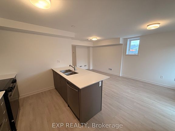 5th image of 42 Lowes Rd W #35
