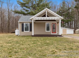 13033 Ritchie Ave NE, Cedar Springs, MI 49319