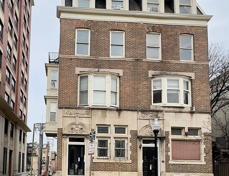 10 & 12 W Biddle St #1629 — Photo 17