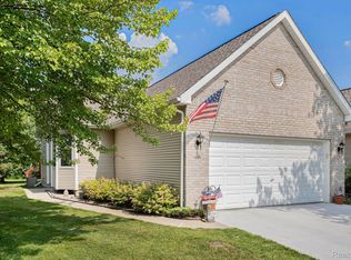 1191 Lempi Dr, Davison, MI