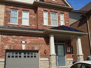 122 Finegan Cir, Brampton, ON L7A 4Z9