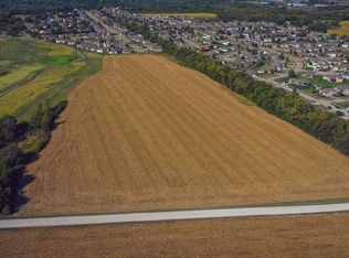 SW Cambridge Ave, Topeka, KS 66606