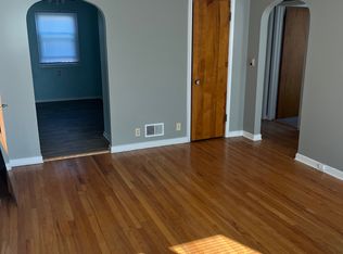 4614 Chicago St, Omaha, NE 68132