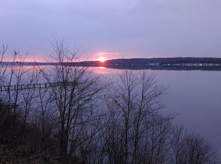 4005 Belle Rive Ter, Alexandria, VA 22309