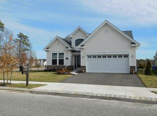 93 Honeysuckle Dr, Barnegat, NJ 08005