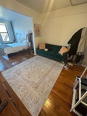 1st image of 132 Allen St #D3