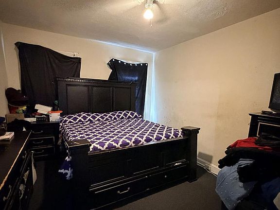 3rd image of 2809 Orleans St