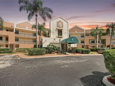 7358 Fairfax Dr #301, Tamarac, FL, 33321