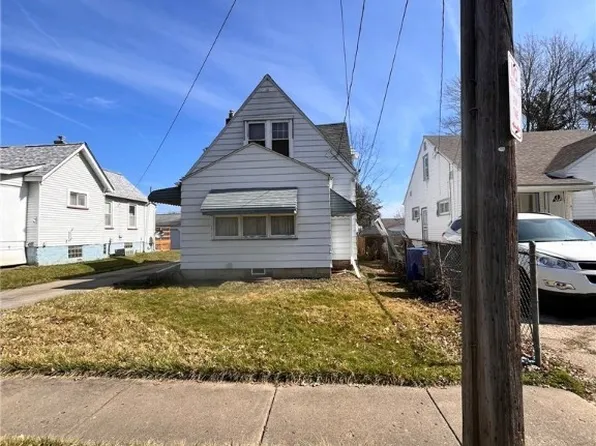 97 Matta Ave, Youngstown, OH 44509