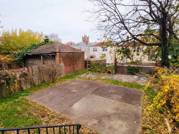 11 Broadman Parkway image 10 of 10