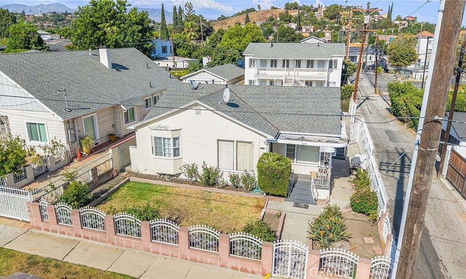 1st image of 3814 Portola Ave