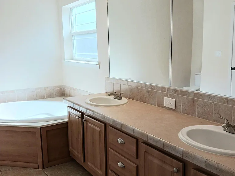 1526 Sea Oak Dr — Photo 11