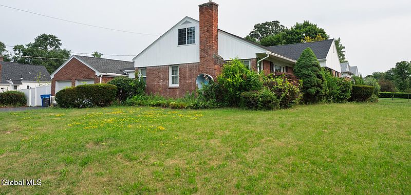 4th image of 360 S Manning Boulevard
