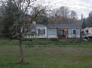 38677 Harrington Dr, Lebanon, OR 97355