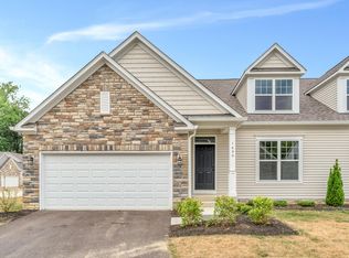 1690 Withers Grove Loop, Grove City, OH 43123