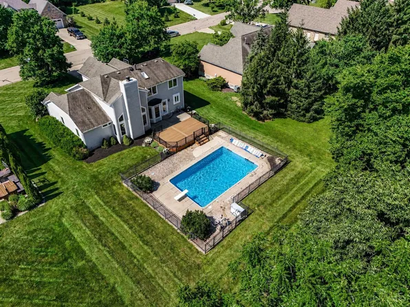 3416 Surrey Ln, Mason, OH 45040