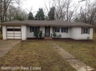 904 Dr Martin Luther King Dr, Midfield, AL 35228