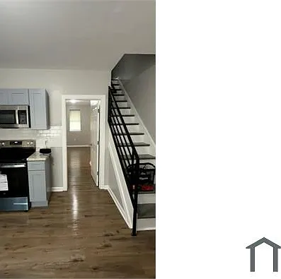 4531 N Mole St — Photo 1
