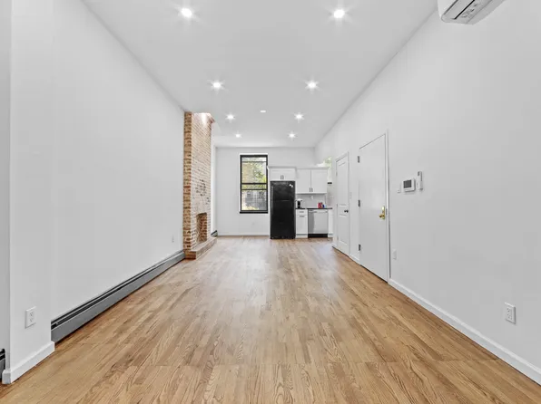 1061 Fulton Street image 1 of 12