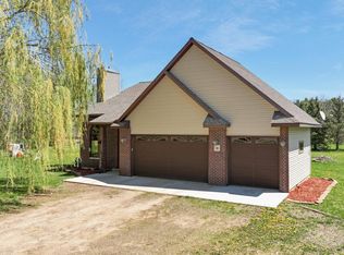 1513 19 1/4 St, Cameron, WI 54822