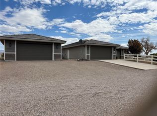 1110 Heyer St, Moapa Valley, NV 89040
