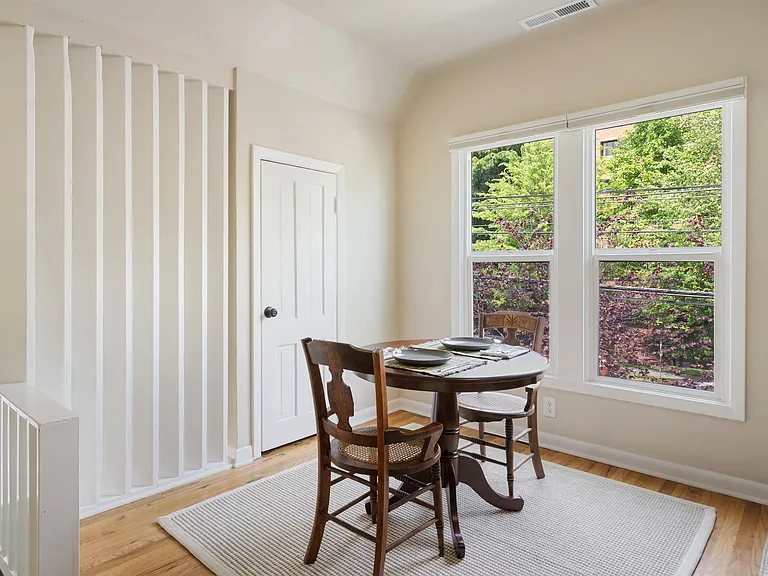 5110 NE Glisan St — Photo 2