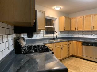 107 Deptford Rd, Glassboro, NJ 08028