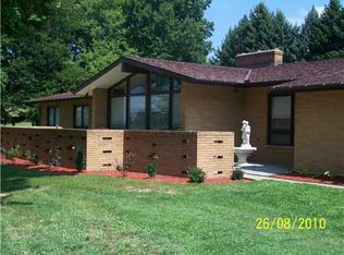 100 Johanna St, Mount Pleasant, PA 15666