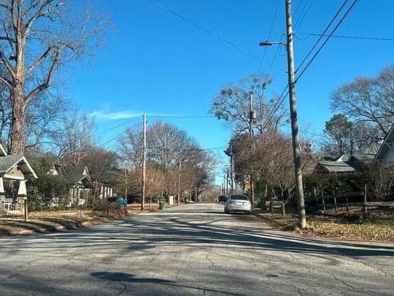5th image of 150 Adair Ave SE