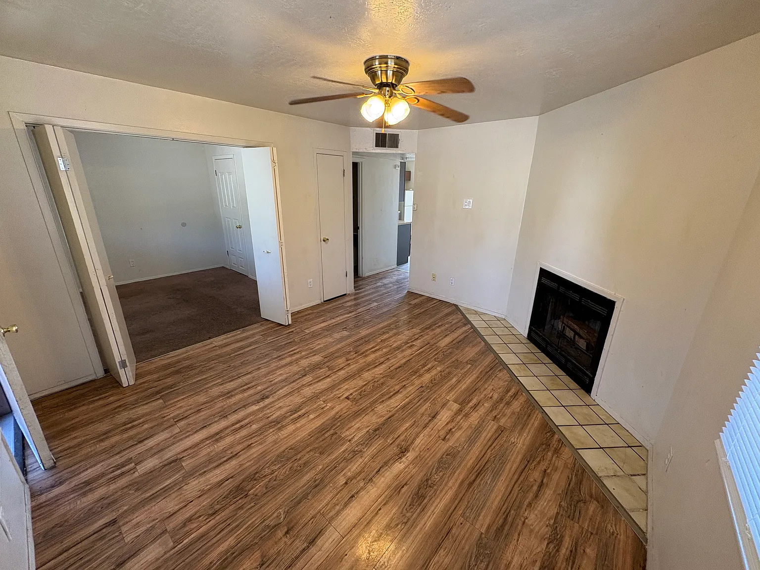 2 bed, 750 sqft, $950 — Photo 3