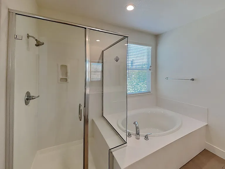5220 Julia Berger Cir — Photo 9