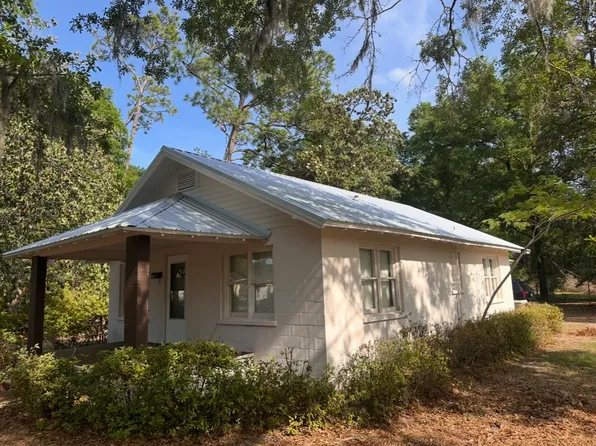 100 McQueen St, Folkston, GA 31537