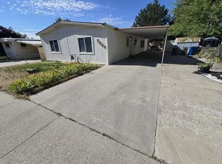 5685 E Woodcross Dr, Boise, ID 83716