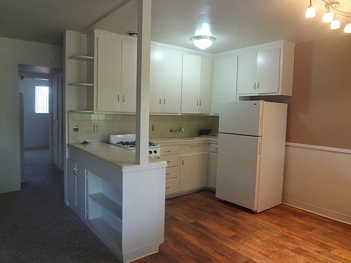 3rd image of 2904 Marconi Ave APT 15