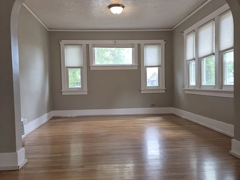 2801 W Mississippi Ave — Photo 5