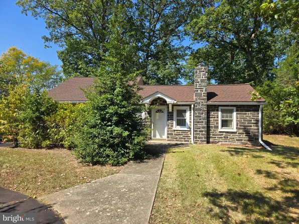 1242 W Orvilla Rd, Hatfield, PA 19440