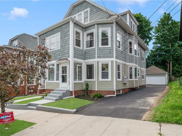 25 Sessions St, Providence, RI 02906