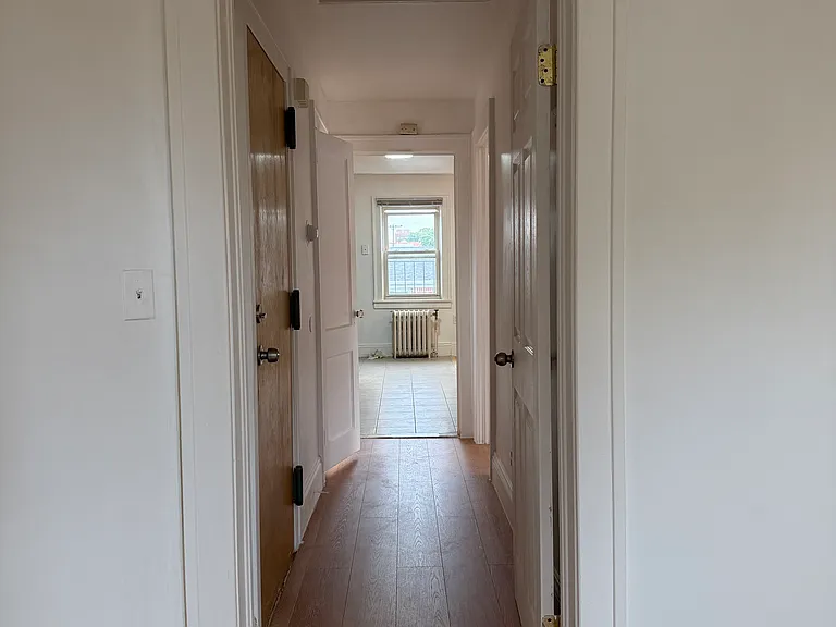 16219 Laburnum Ave #3 — Photo 17