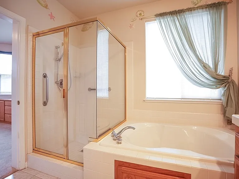 54 Summerbrooke Cir — Photo 20