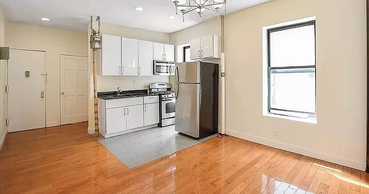 Rented by REAL New York | media 4