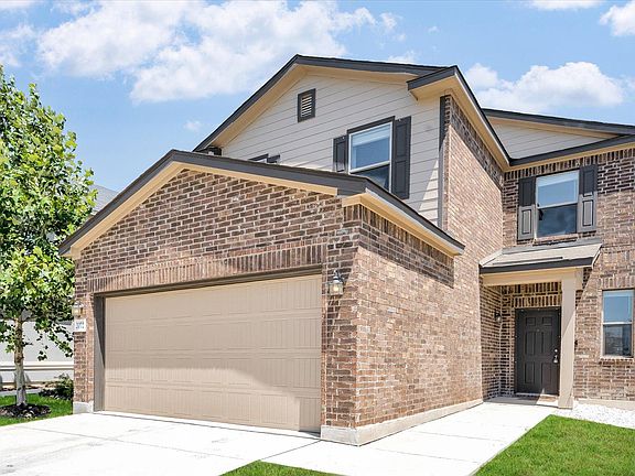 3rd image of 2072 Brandywine Dr