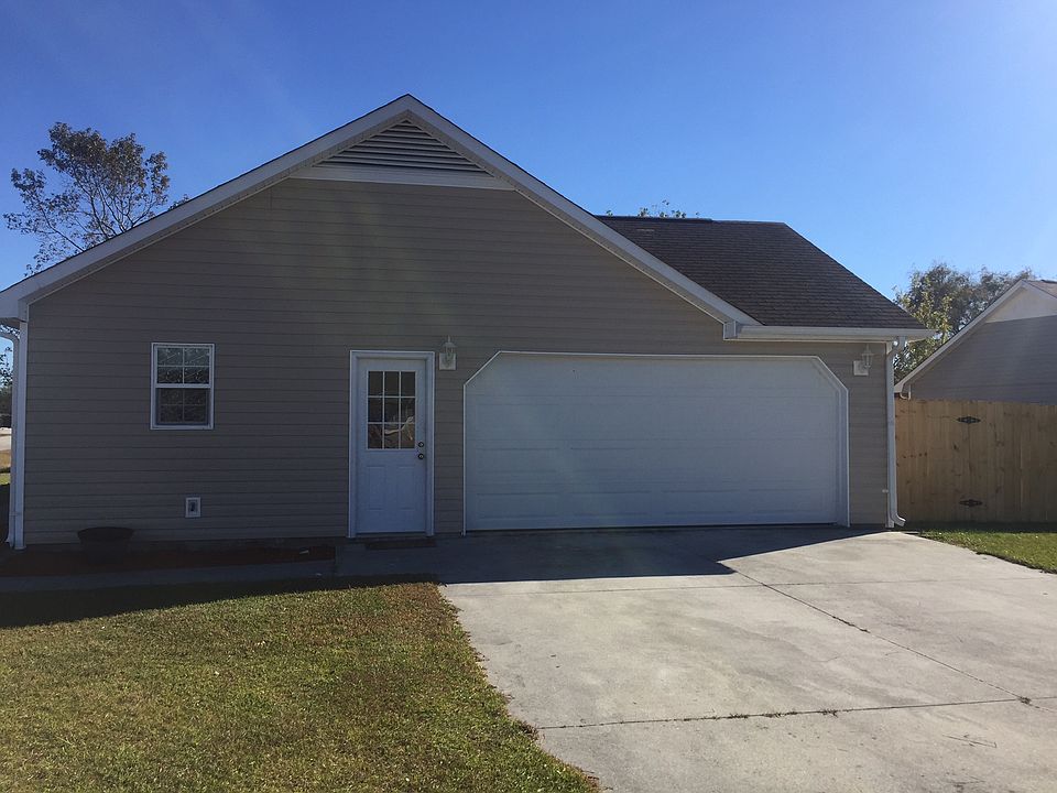 2nd image of 323 Foxridge Ln