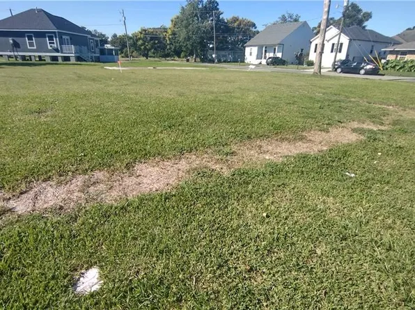 7206 Sally St, Arabi, LA 70032