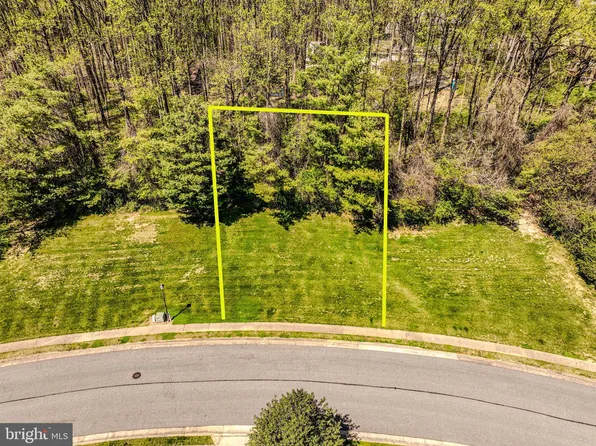 54 E Mill Station Dr, Newark, DE 19711