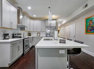 1382 Saint Bernard Ave, New Orleans, LA 70116