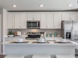 7406 S 204th Ave, Gretna, NE 68028