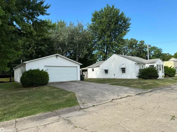 1330 Avenue J, Fort Madison, IA 52627