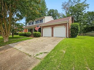 86 Knollwood Dr, Newport News, VA 23608