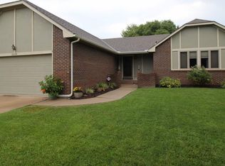 2210 S Dalton St, Wichita, KS 67207