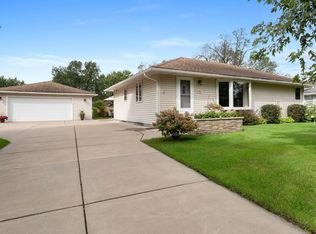 11748 Larch St NW, Coon Rapids, MN 55448